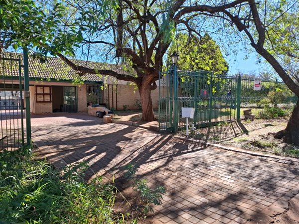 3 Bedroom House 3 Bedroom House