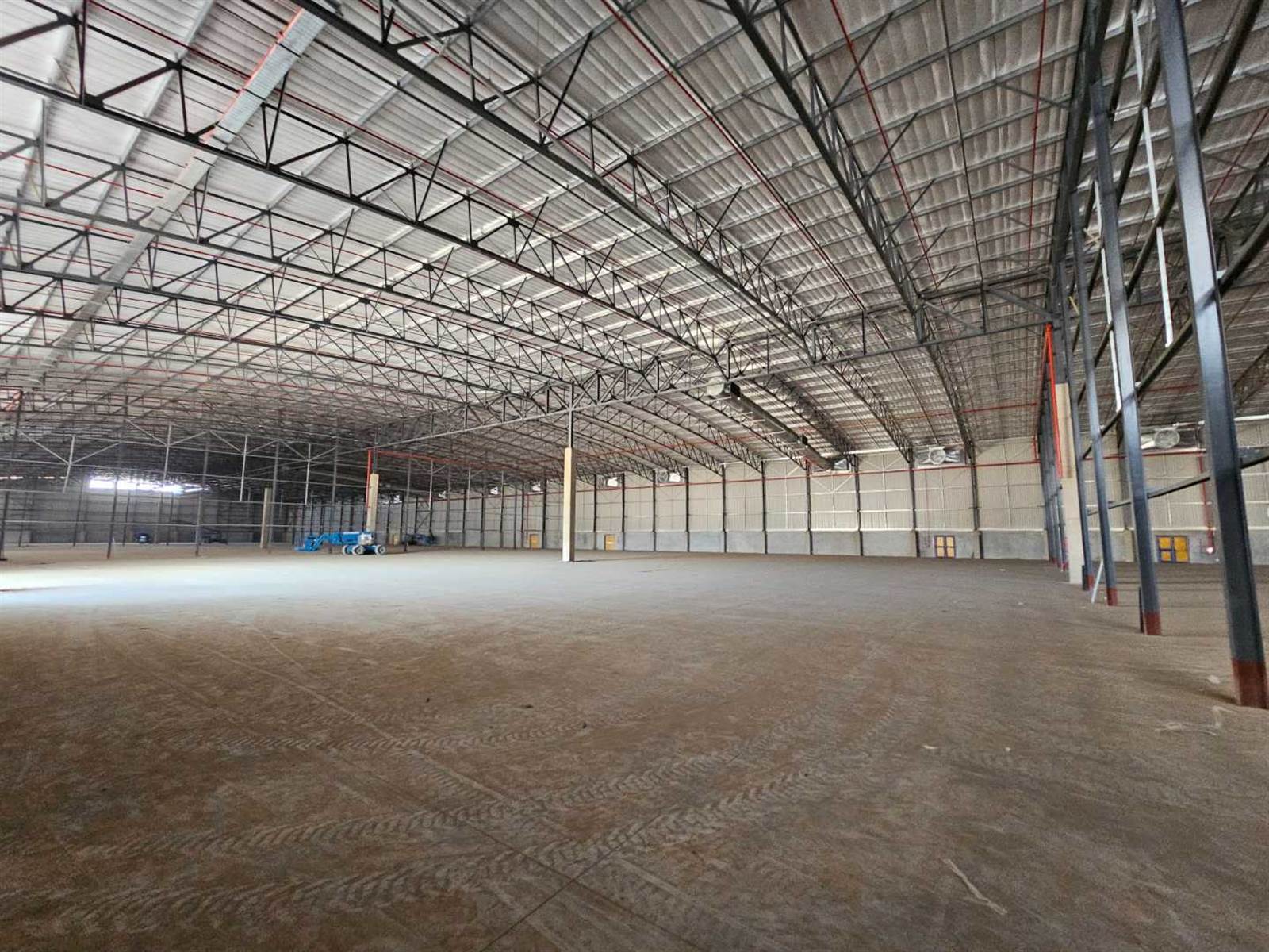 3503  m² Industrial space in Kuilsriver photo number 3