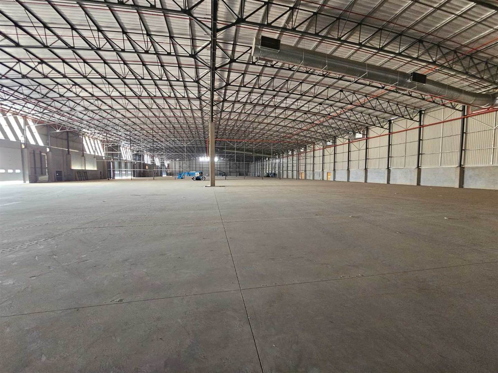3503  m² Industrial space in Kuilsriver photo number 2