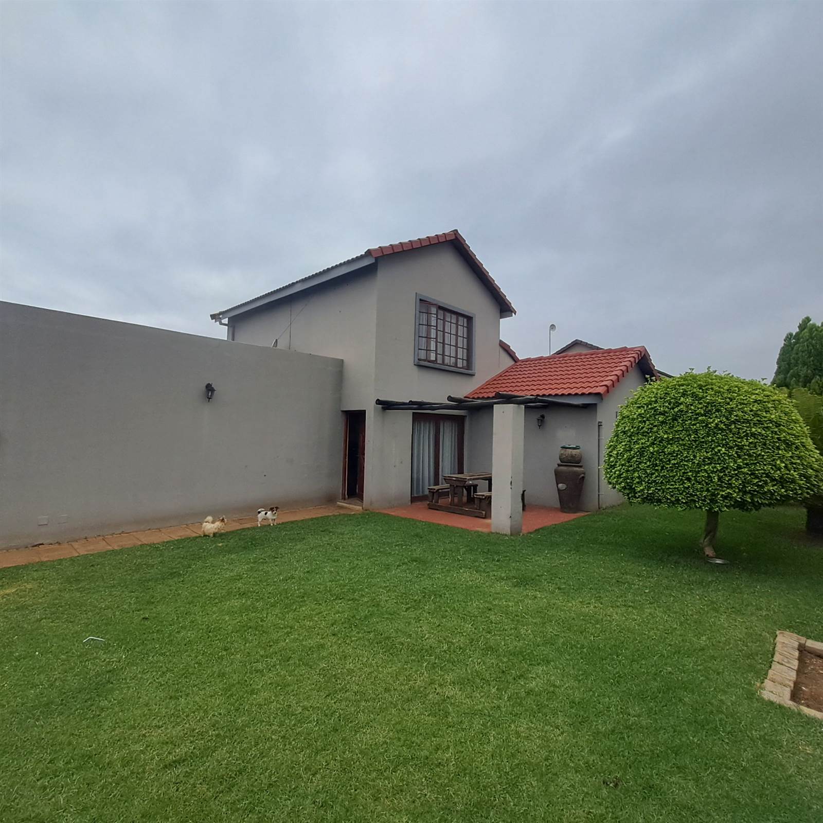 3 Bed Townhouse in Waterkloof photo number 24