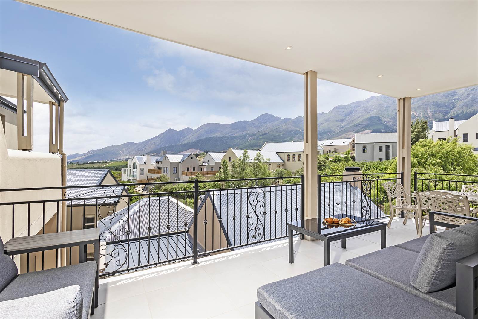 2 Bed House in Franschhoek photo number 1
