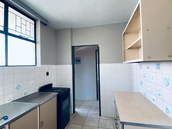 1 Bedroom Flat 1 Bedroom Flat