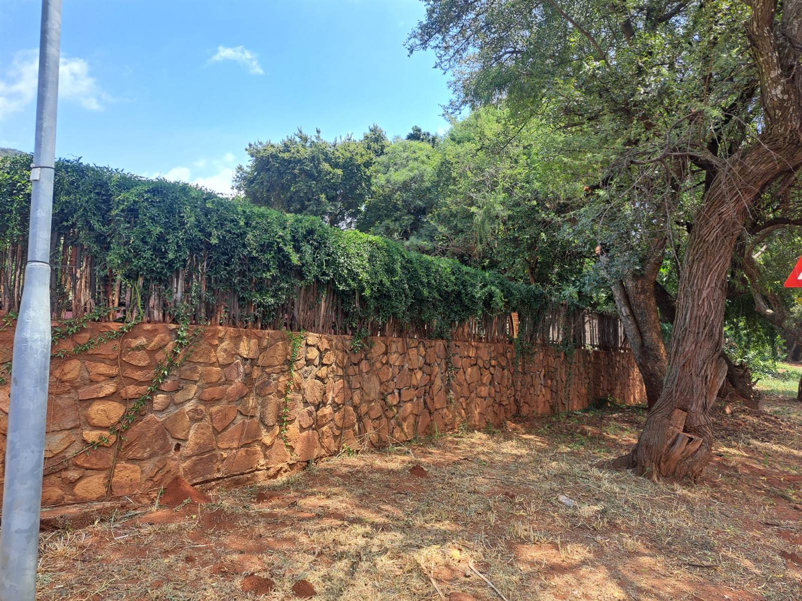 730 m² Land available in Pretoria North photo number 2