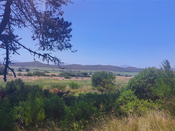 480 m² Land available in Klein Brak River
