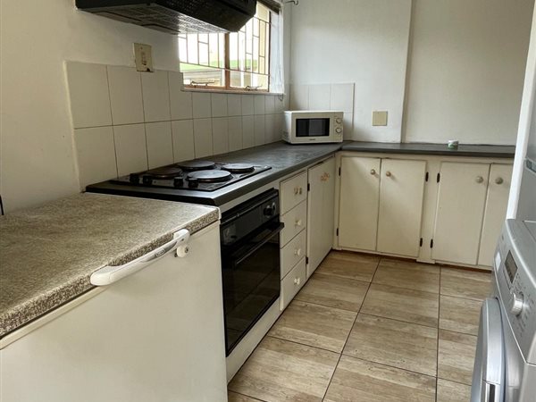 4 Bedroom Townhouse 4 Bedroom Townhouse