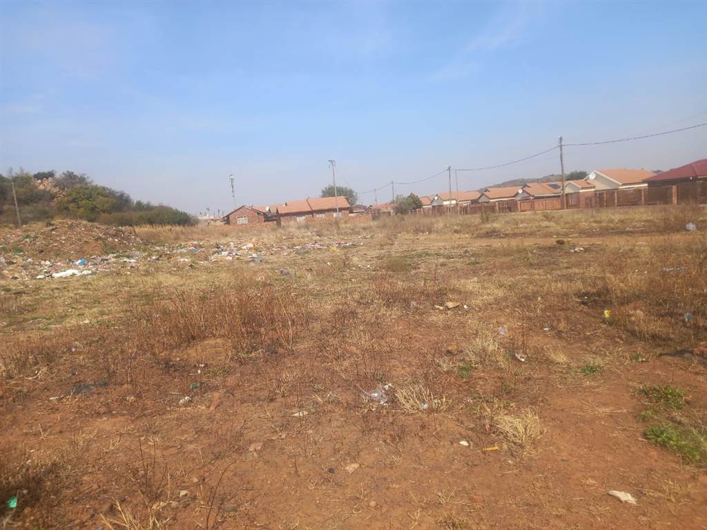 2960 m² Land available in Ikageng photo number 10