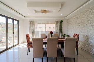 4 Bed House in Bassonia photo number 5