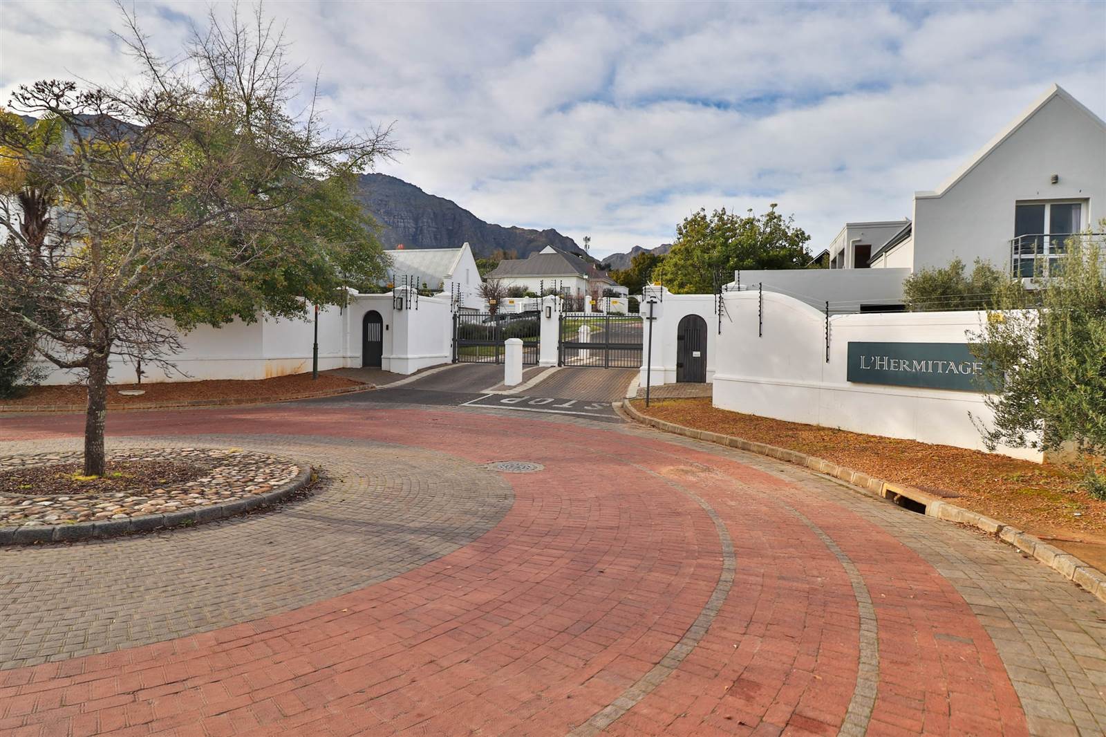 1096 m² Land available in Paradyskloof photo number 9