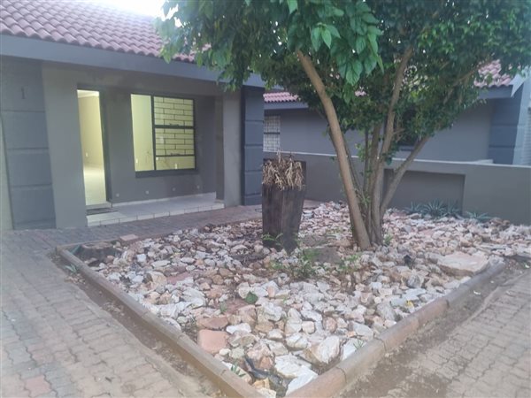 3 Bedroom Apartment 3 Bedroom Apartment