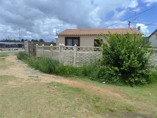 4 Bed House in Thabong