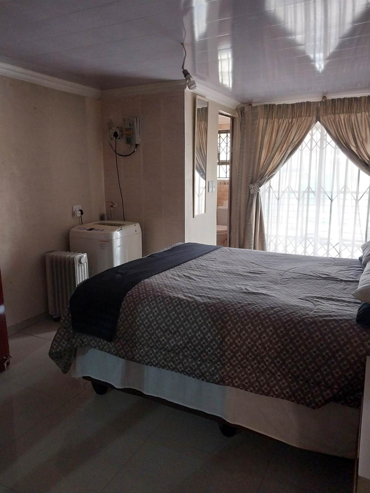 3 Bed House in Durban Roodepoort Deep photo number 24