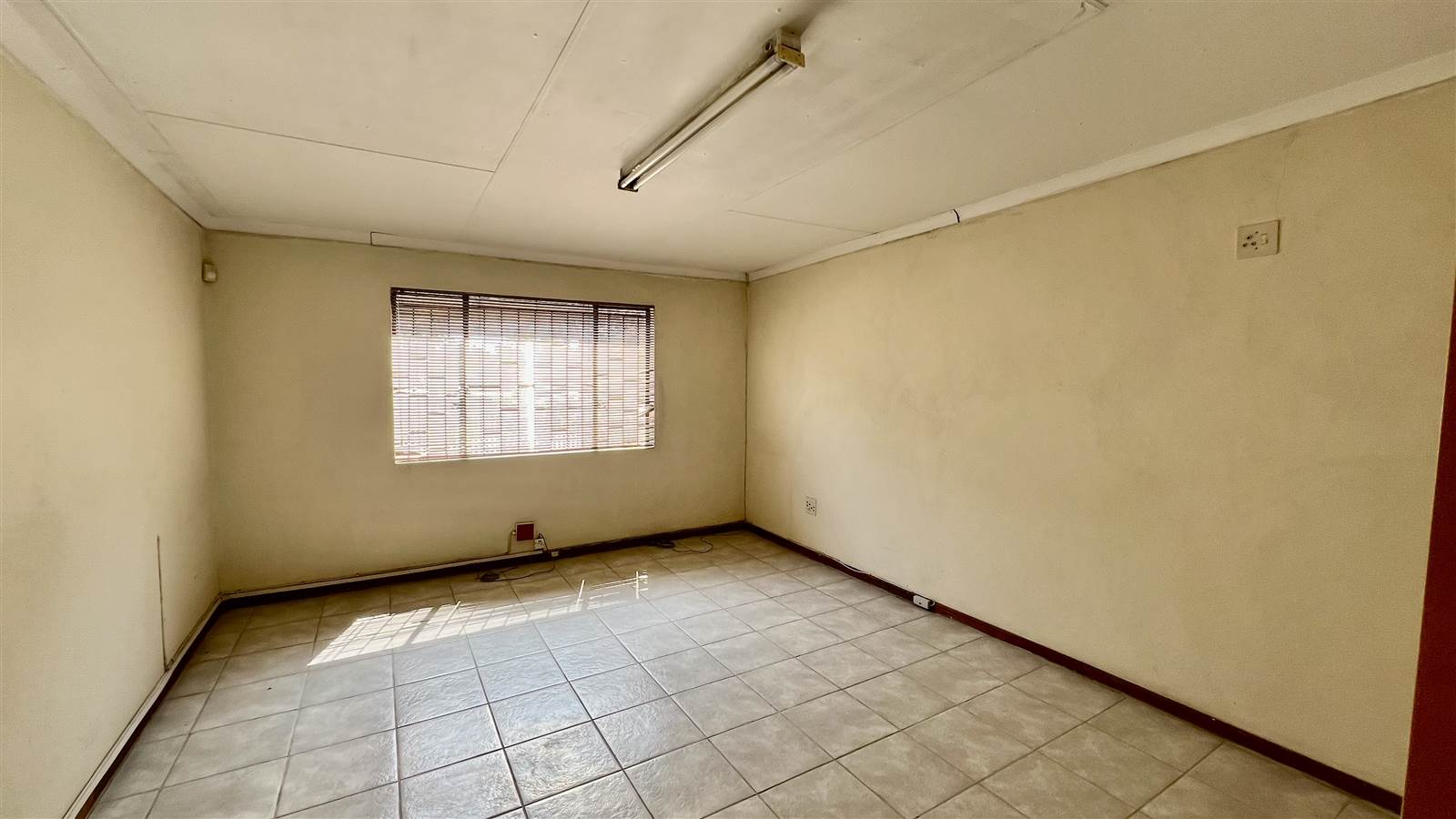 800  m² Commercial space in Nelspruit Central photo number 7