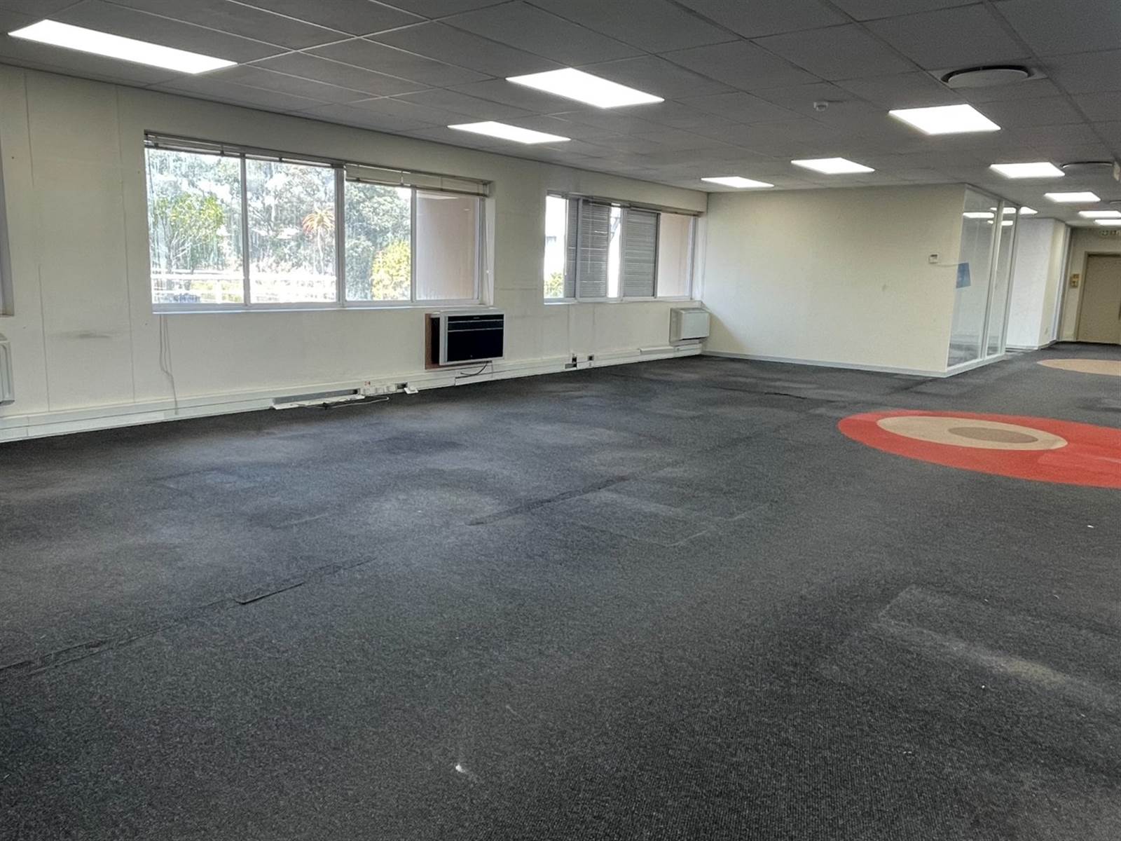 1638  m² Commercial space in Woodmead photo number 6