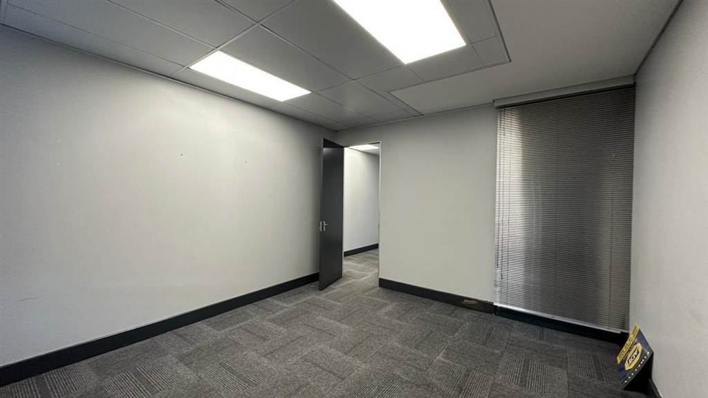 105  m² Commercial space in Highveld photo number 8