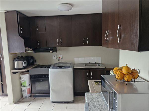 2 Bedroom House 2 Bedroom House