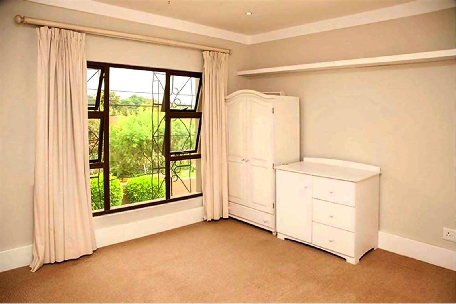3 Bed Cluster in Bryanston photo number 13