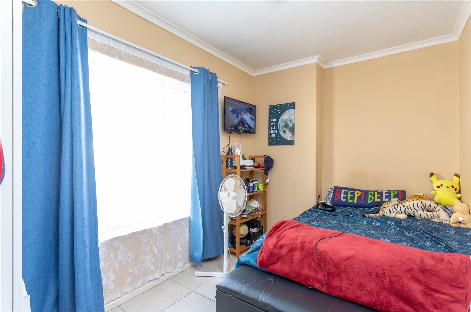 3 Bed House in Muizenberg photo number 8