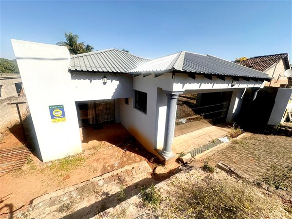 3 Bedroom House 3 Bedroom House