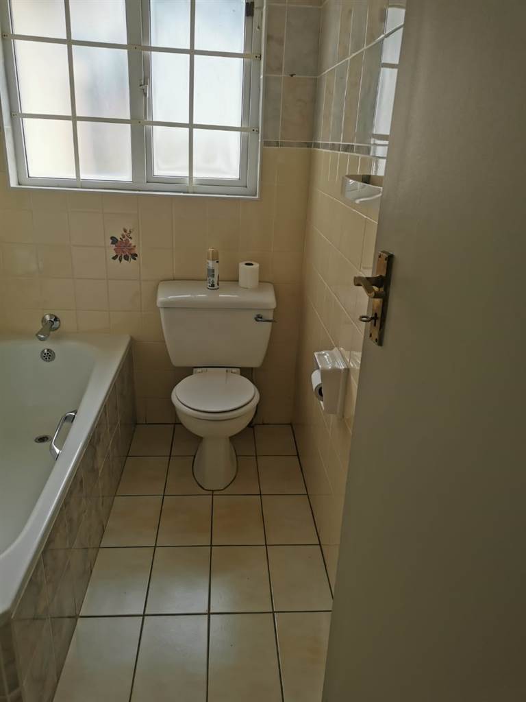3 Bed Townhouse in New Germany photo number 24