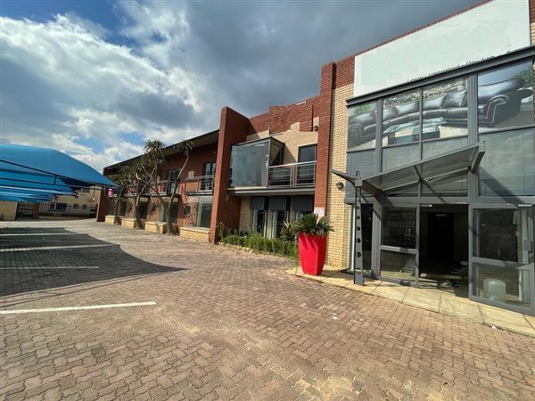 1386  m² Industrial space in North Riding