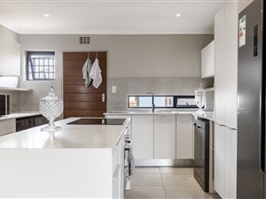 3 Bed House in Nietgedacht AH