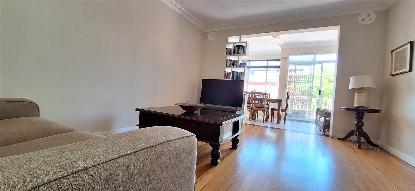 2 Bed Apartment in Morningside photo number 5
