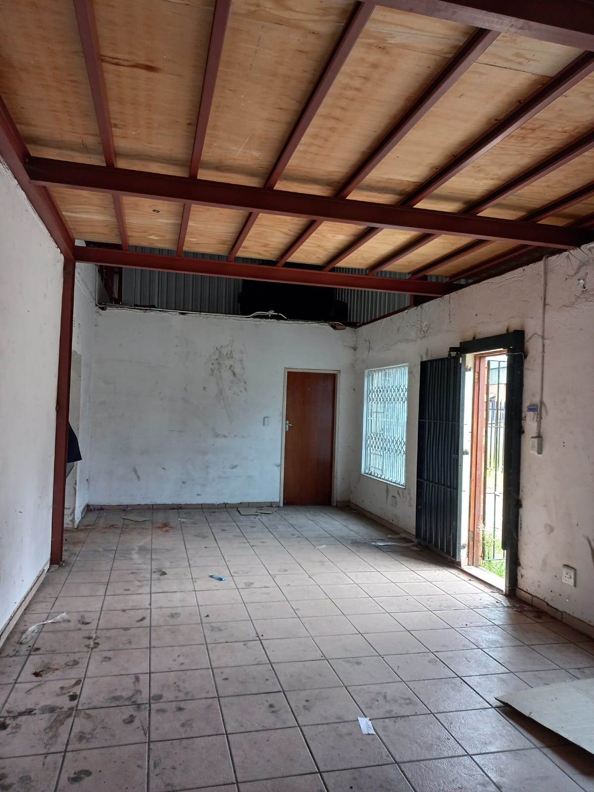 550  m² Industrial space in Nelspruit Industrial photo number 11