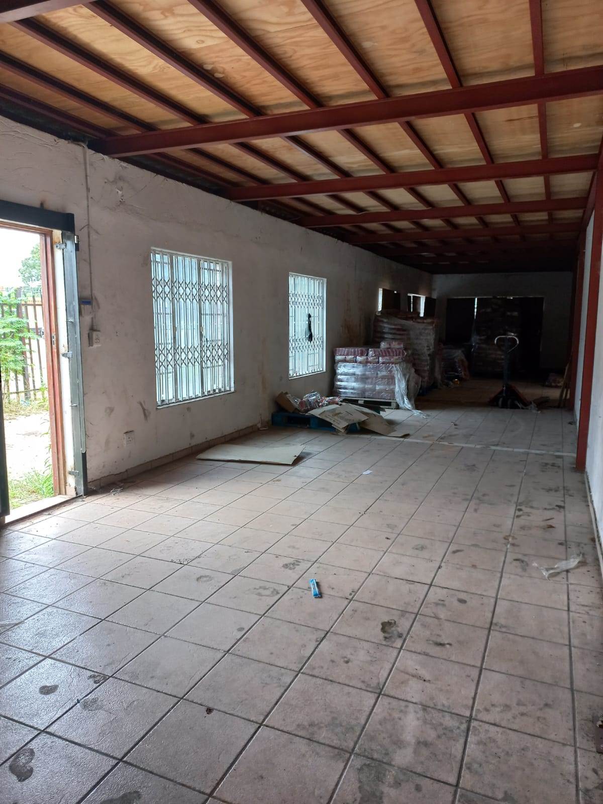 550  m² Industrial space in Nelspruit Industrial photo number 10
