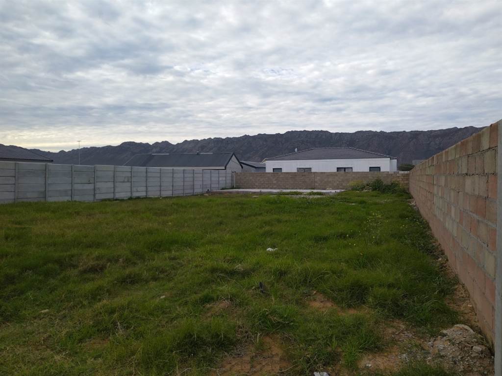 496 m² Land available in Gustrouw photo number 5