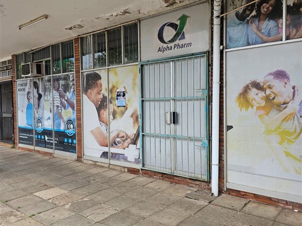 100  m² Commercial space in Kempton Park Central