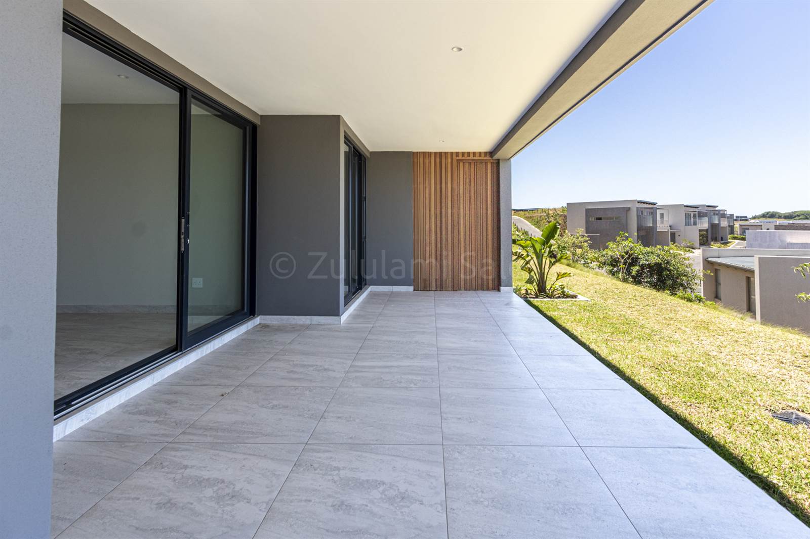 2 Bed Apartment in Zululami Luxury Coastal Estate photo number 14