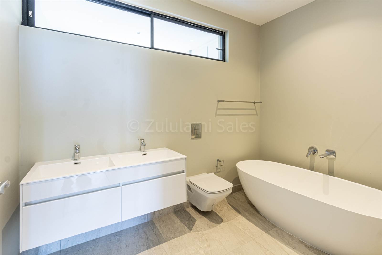 2 Bed Apartment in Zululami Luxury Coastal Estate photo number 9