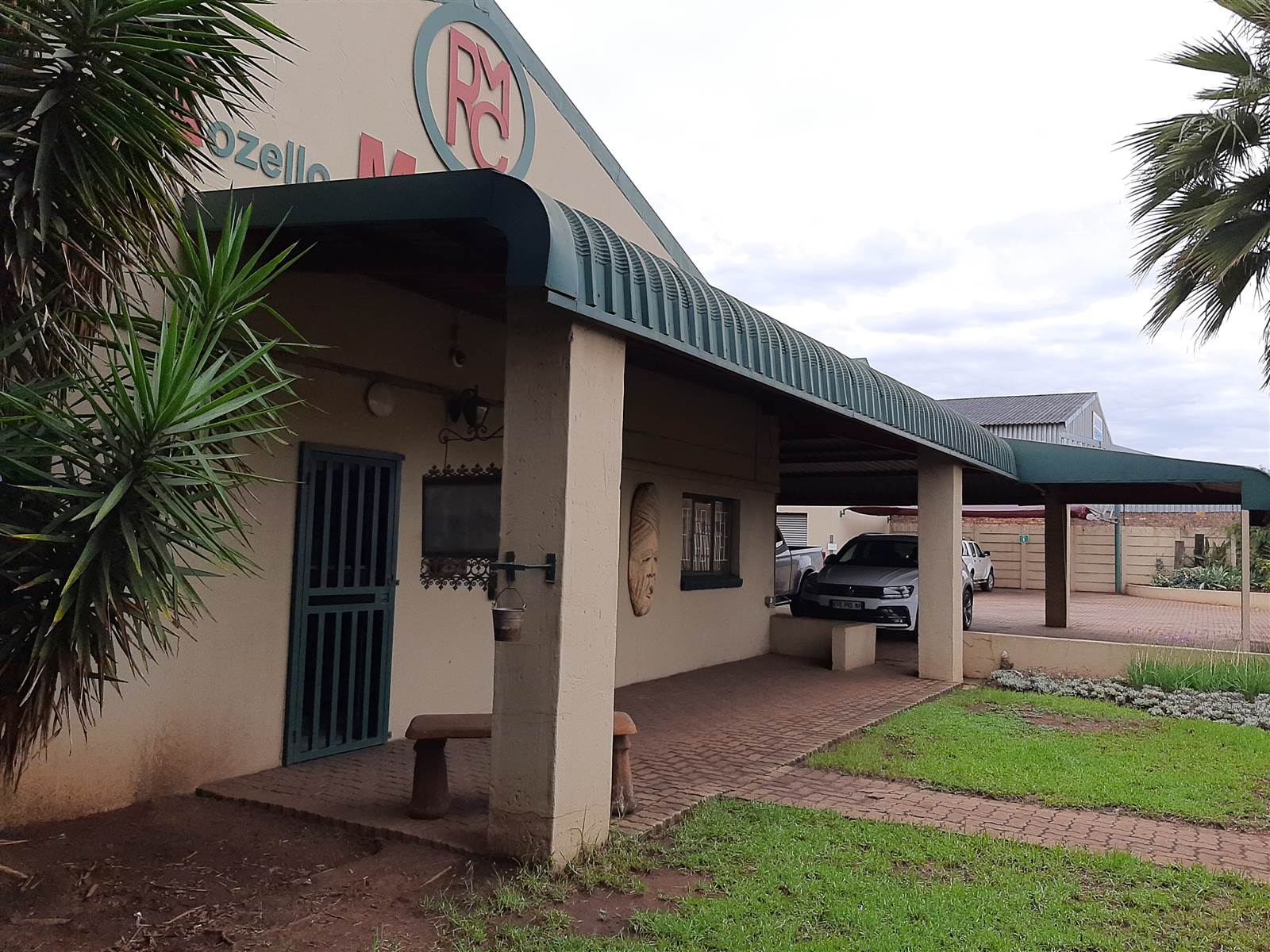 1316  m² Commercial space in Delmas photo number 1