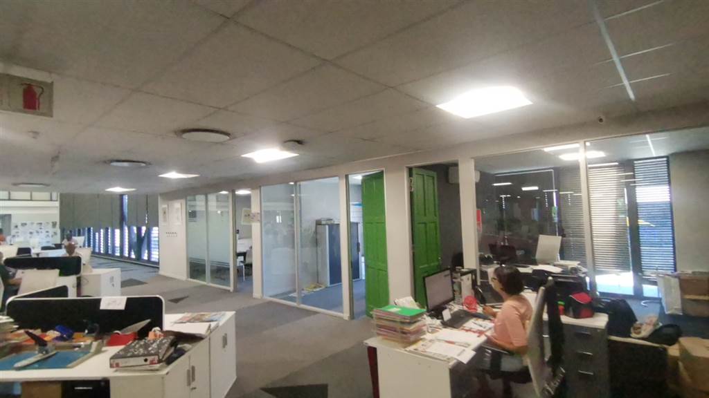 2200  m² Commercial space in Parktown photo number 23
