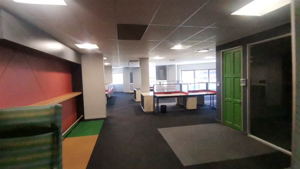 2200  m² Commercial space in Parktown photo number 8