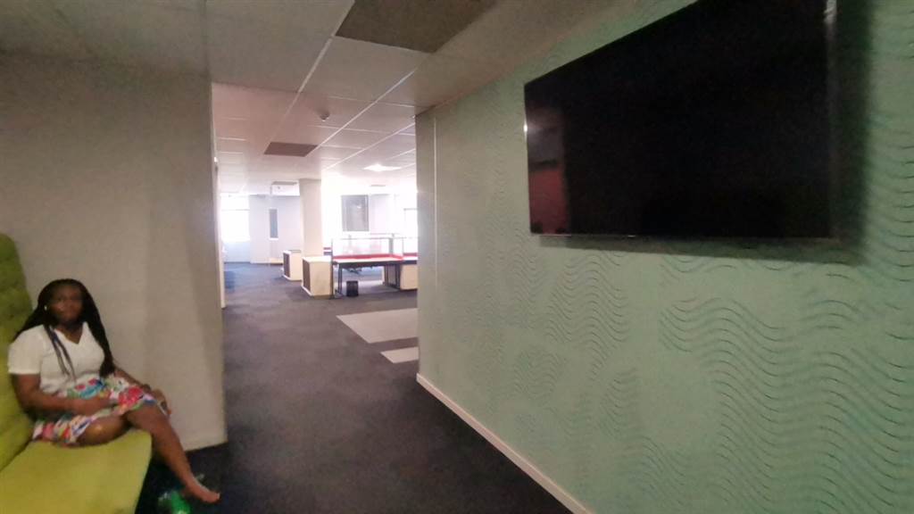 2200  m² Commercial space in Parktown photo number 7