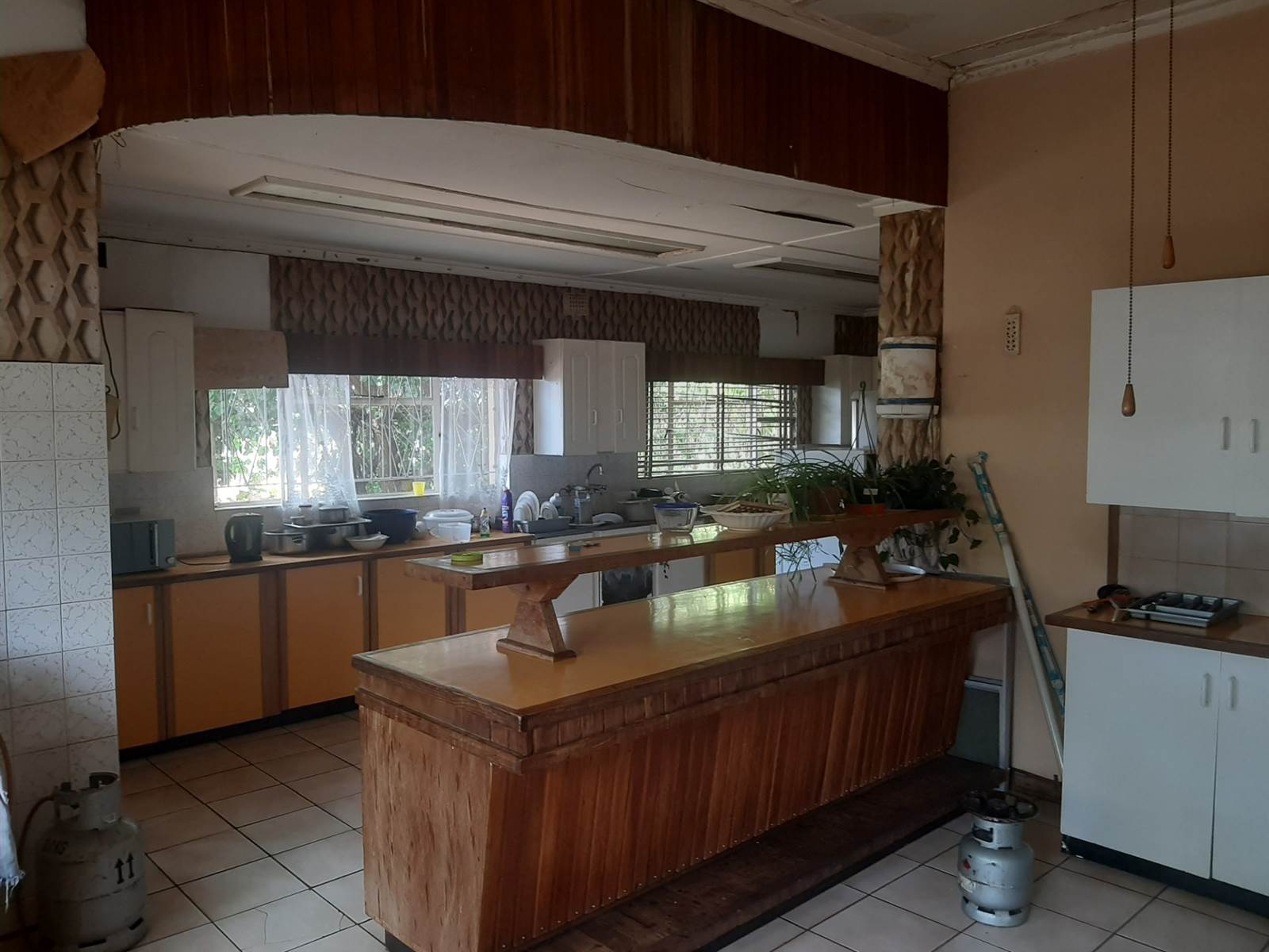 6 Bed House in Aliwal North photo number 11