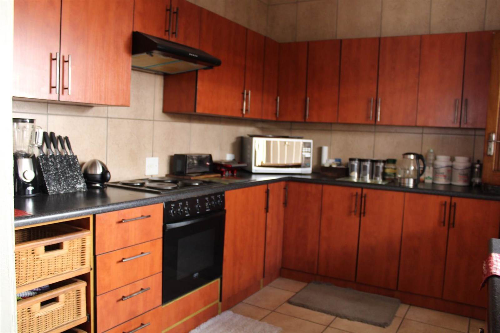3 Bed House in Pretoria North photo number 6