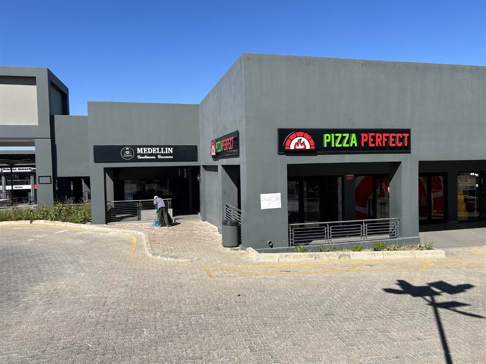 1000  m² Commercial space in Kyalami photo number 12
