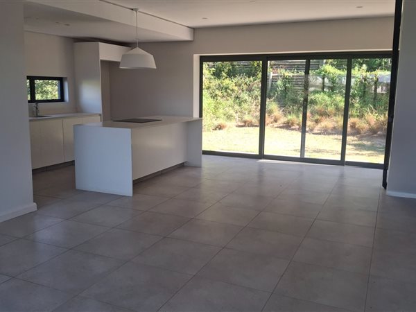3 Bedroom Duplex 3 Bedroom Duplex