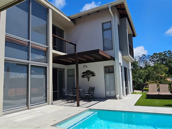 5 Bedroom House 5 Bedroom House