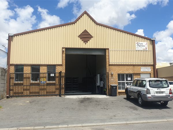 216  m² Industrial space in Bellville Central