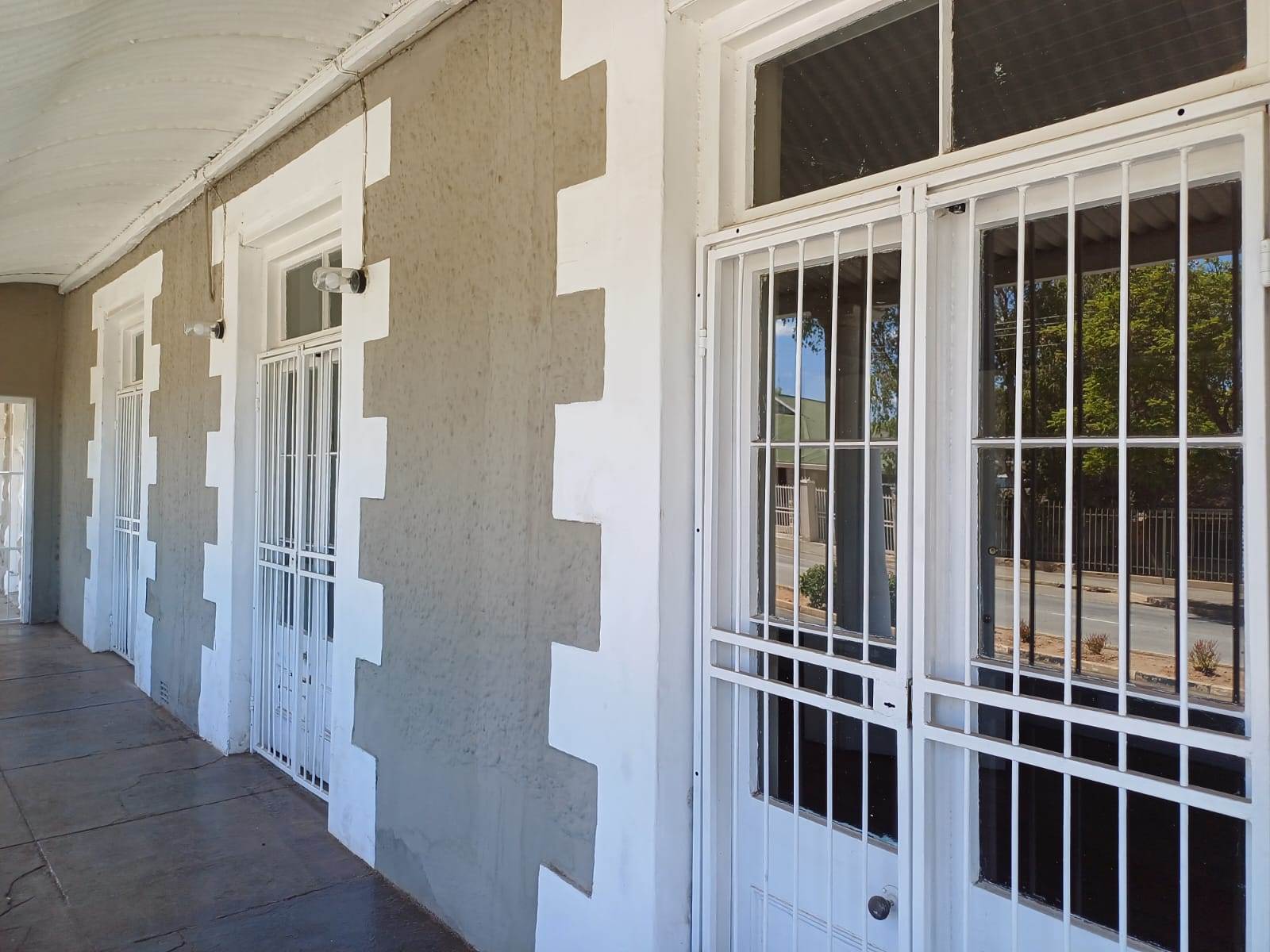 650  m² Commercial space in Oudtshoorn Central photo number 1