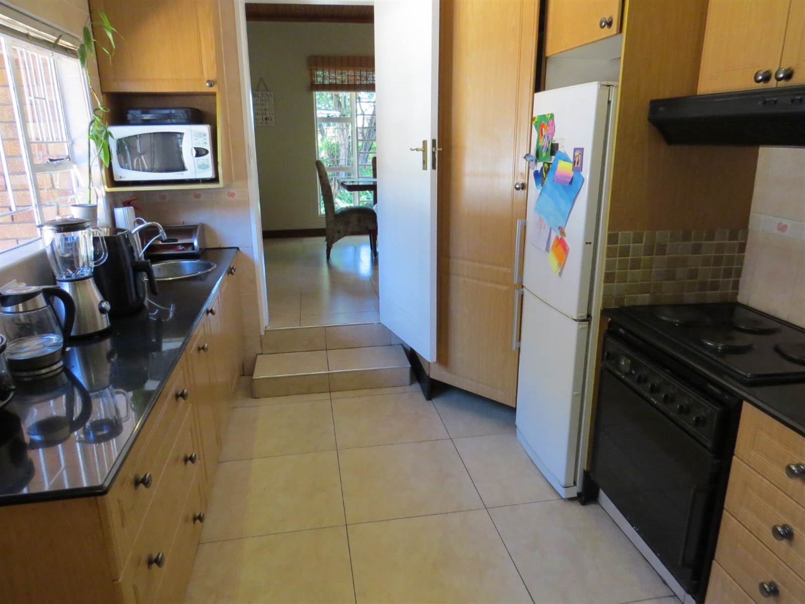 6 Bed House in Marais Steyn Park photo number 15