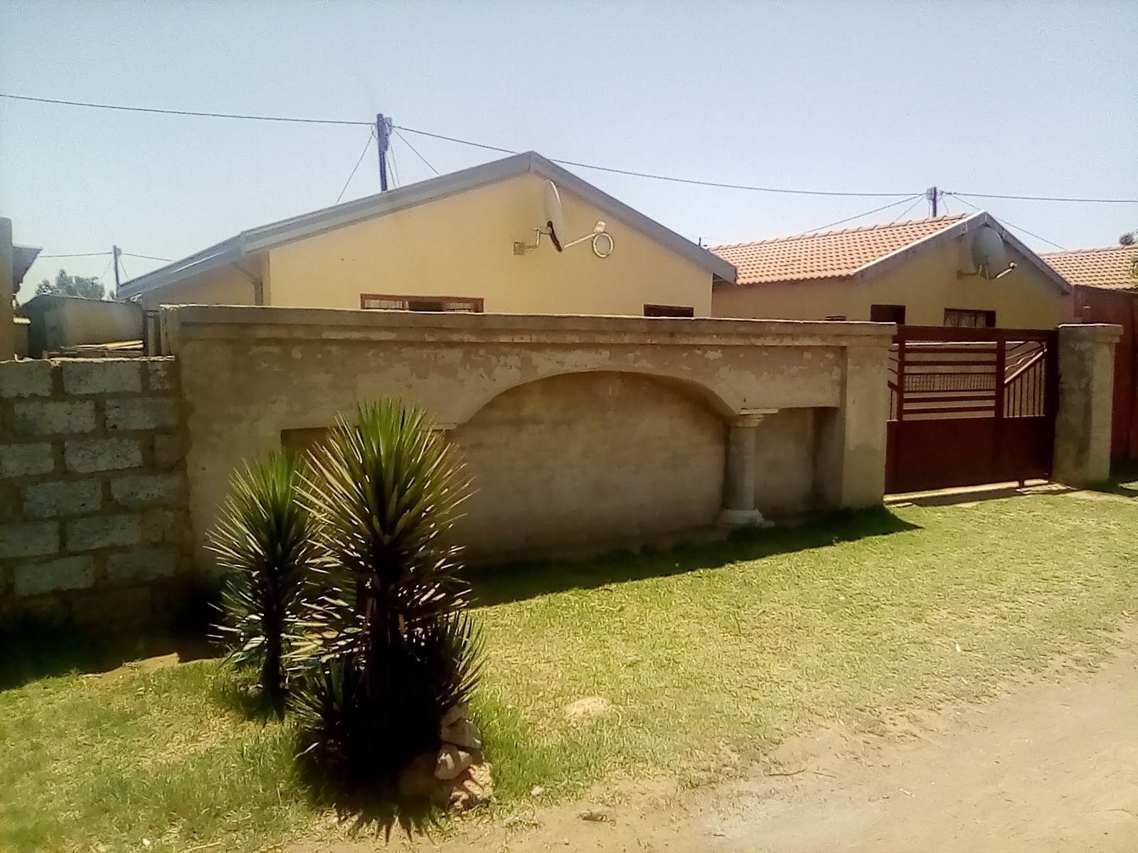 2 Bed House in Daveyton photo number 18