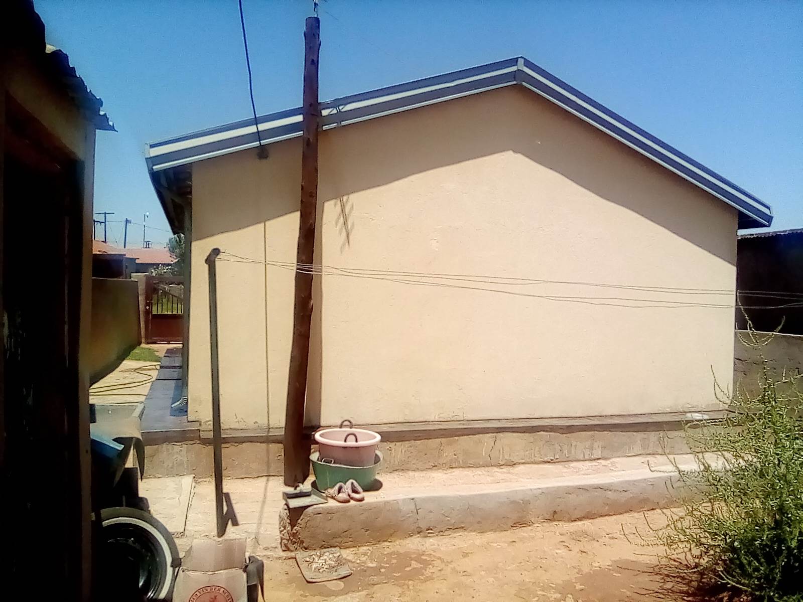 2 Bed House in Daveyton photo number 16
