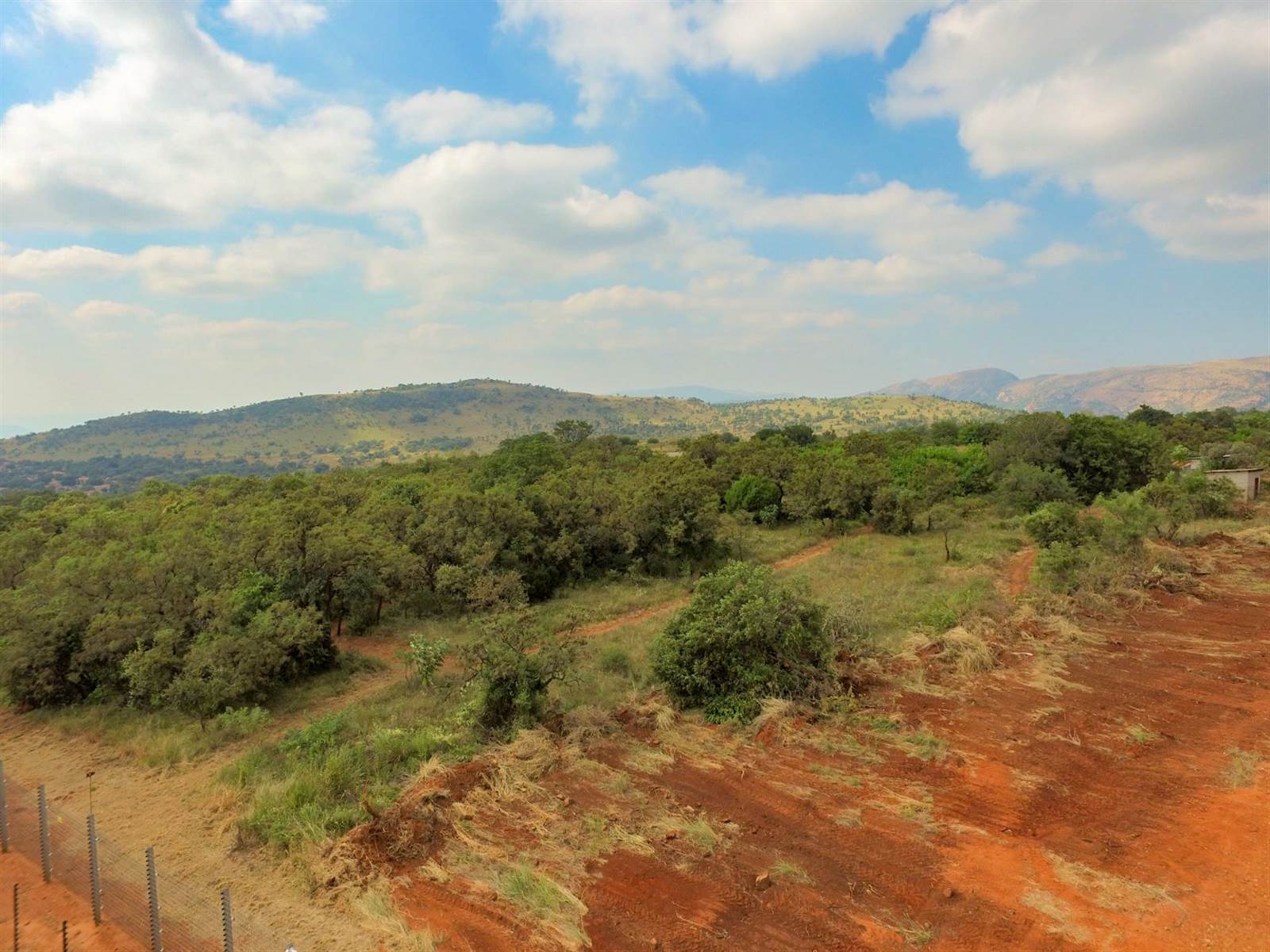 864 m² Land available in Cashan photo number 4