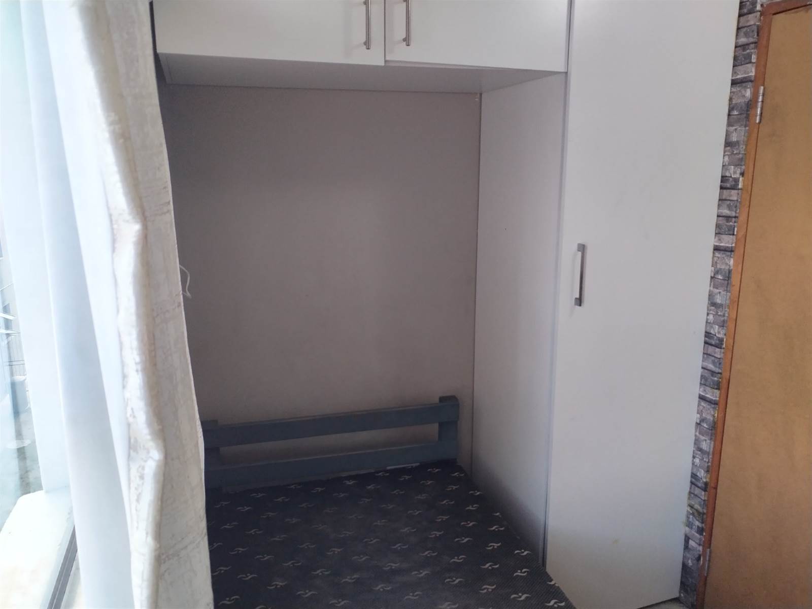 3 Bed Apartment in Belhar photo number 11