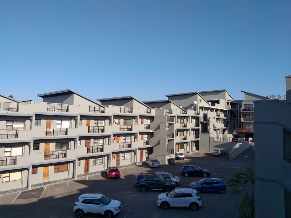 2 Bed Apartment in Winklespruit photo number 1