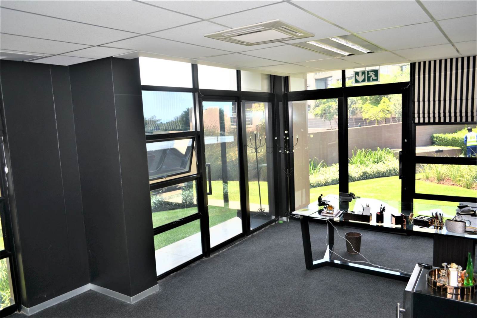 357  m² Commercial space in Sandhurst photo number 11
